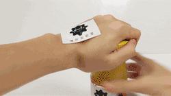 怎样轻松开罐头,开铁罐头瓶有妙招