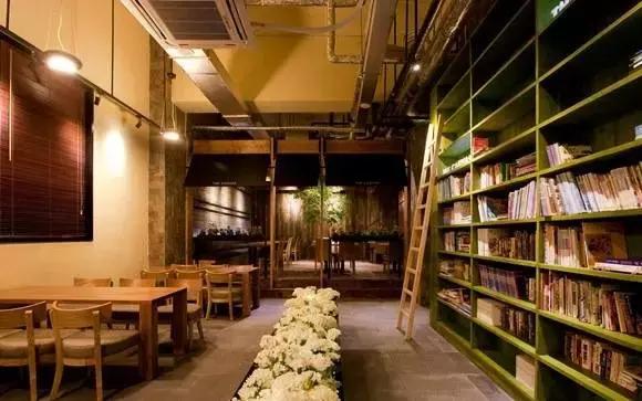 青岛适合情侣约会的美食店,青岛站适合约会的美食