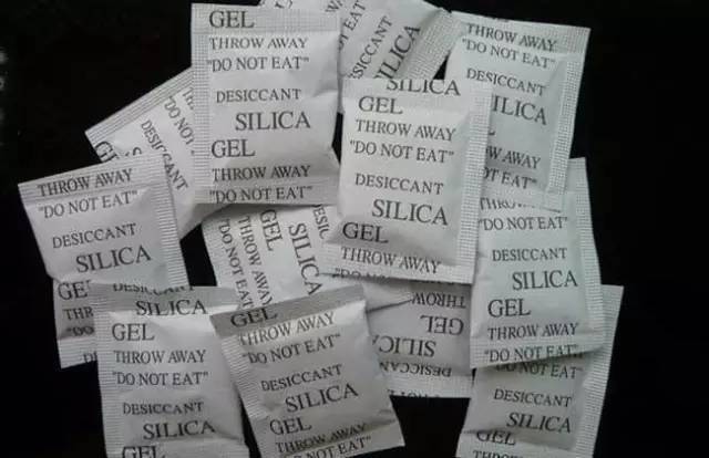 新百伦绒面运动鞋的正确清理方式,新百伦鞋子怎么清理表面