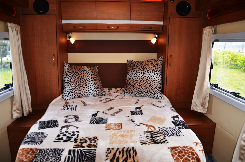 皮卡房车大全20-30万的c型房车,房车推荐b型50万豪华房车