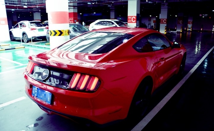 福特野马2.3t2024款开起来舒服吗,dreamcar的车多少钱g63