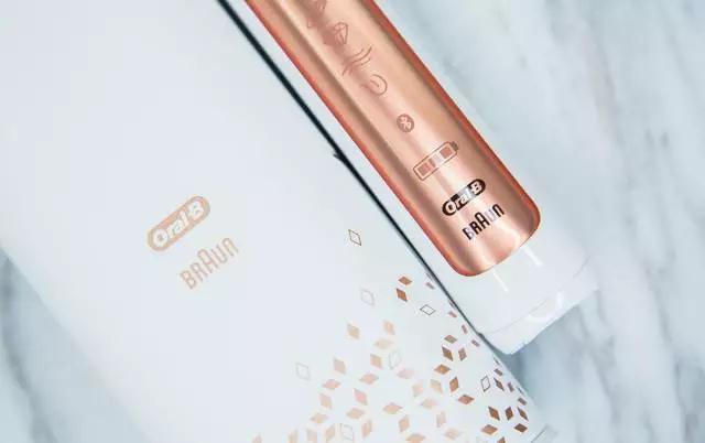 楚乔传搞笑花絮李沁赵丽颖,楚乔传李沁黄牙