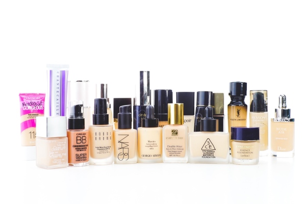 最好用的粉底是哪一款,粉底大测评平价干皮