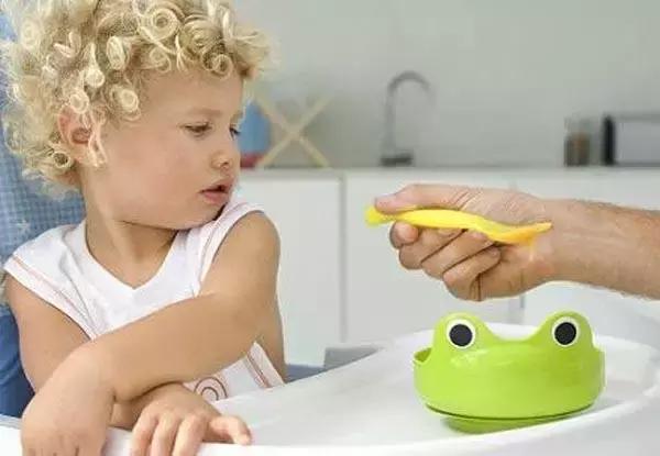 脾胃虚寒儿童如何推拿补脾,宋氏中医小儿脾胃虚弱怎么调理