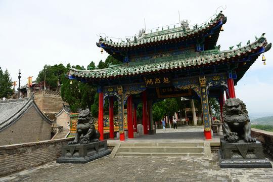 黄河岸边的久久护佑——白云山