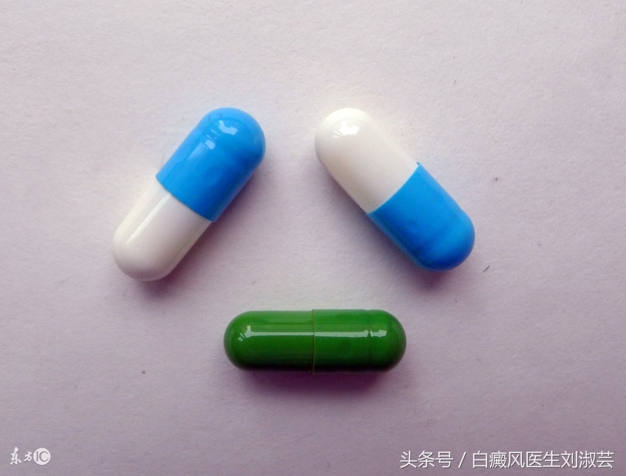 白癜风擦药后变红刺痛有水泡,白癜风用药起水泡怎么办