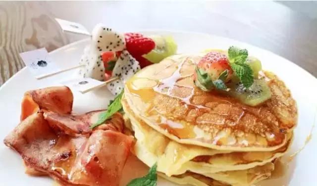 青岛适合情侣约会的美食店,青岛站适合约会的美食