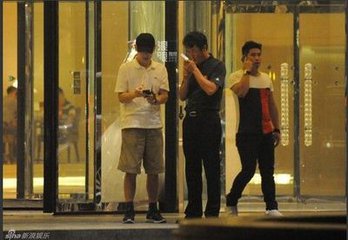 演艺圈哪位明星的名气最大,葛优出道几年