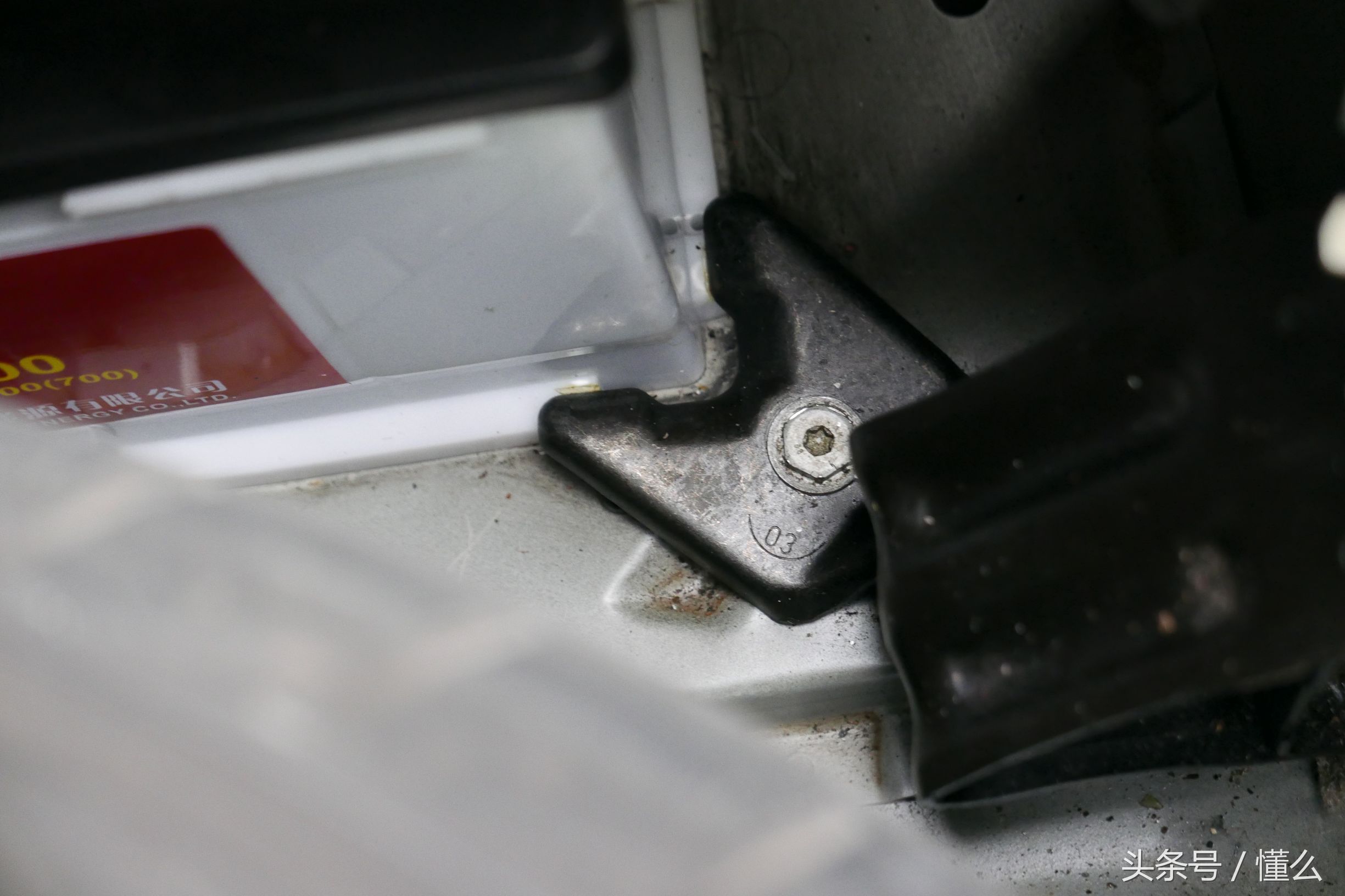 宝马7系m760深蓝色,宝马7系老款e66试驾