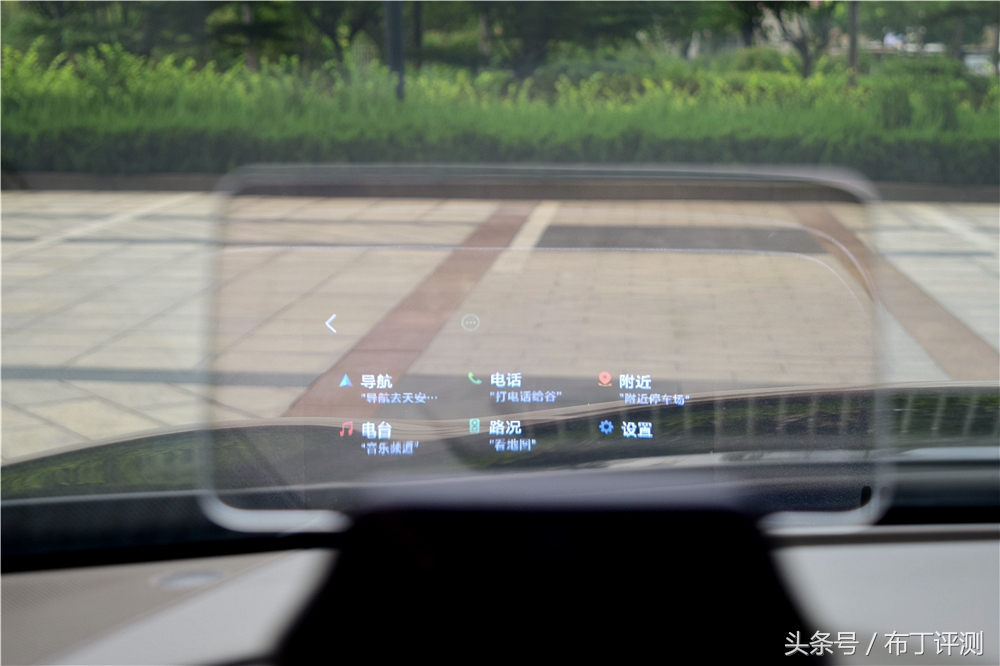 宝马改hud要换哪些东西,宝马330i标配hud抬头显示么