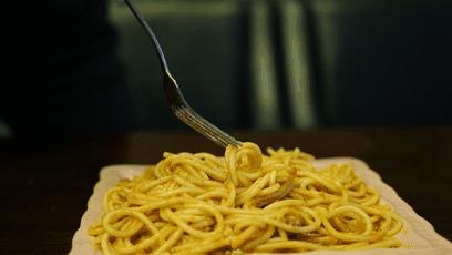 郑州东区萌猫主题披萨小店，铲屎官快来这吸猫了！