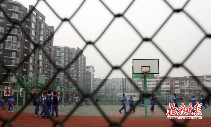 学校闲置场地如何有效利用,学校小空间体育锻炼