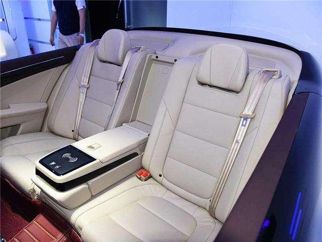 红旗外观像劳斯莱斯,比劳斯莱斯还豪华的红旗