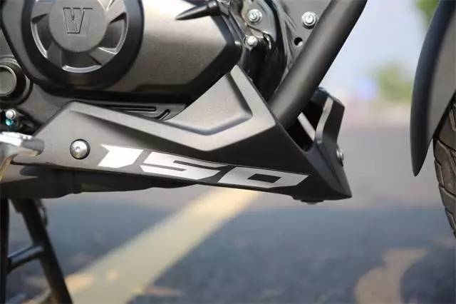 力帆kpr150和豪爵df150哪个好,豪爵df150适合年轻人吗