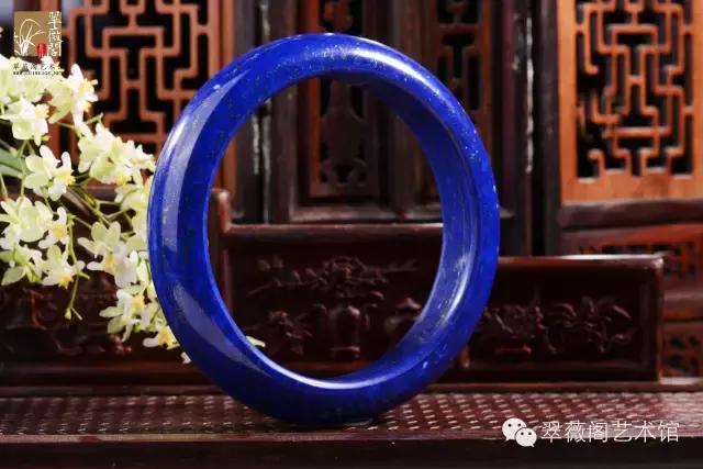 哪些明星佩戴青金石,明星佩戴青金石好看吗