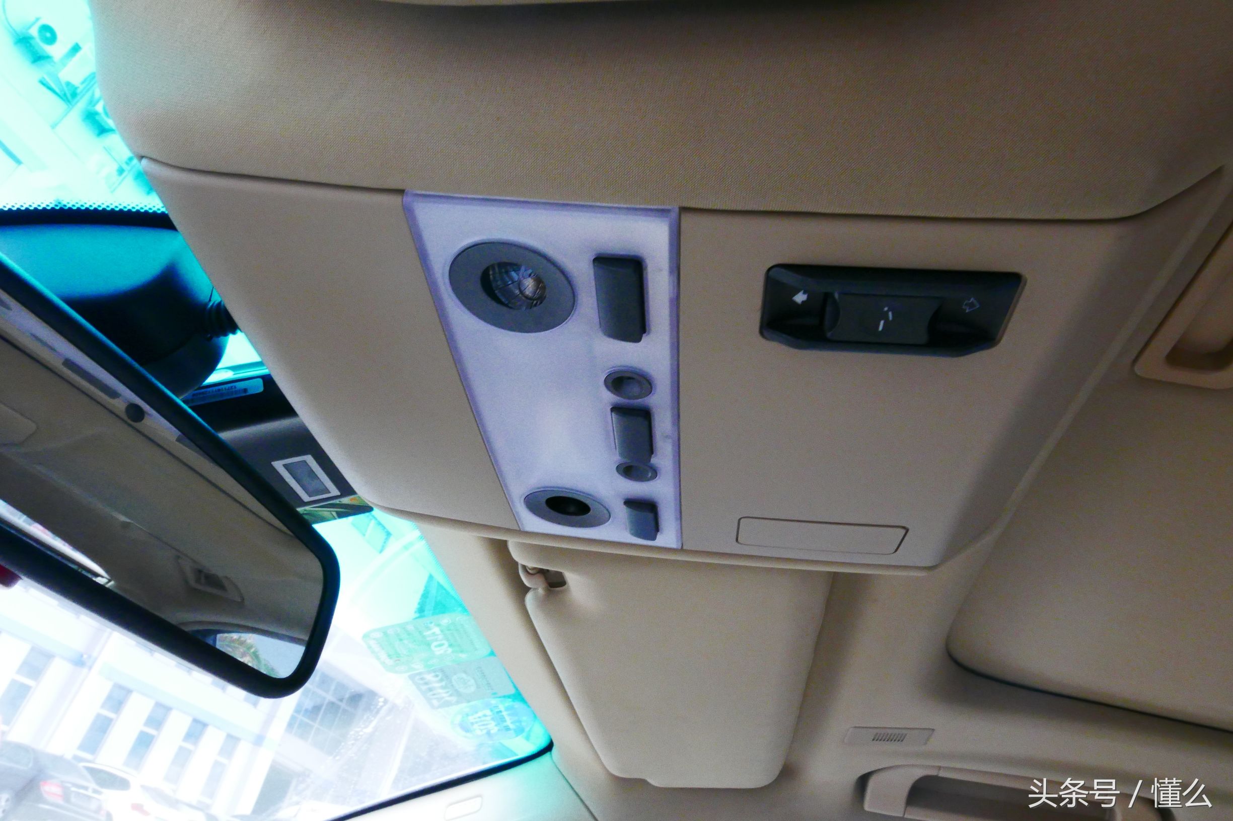 宝马7系m760深蓝色,宝马7系老款e66试驾