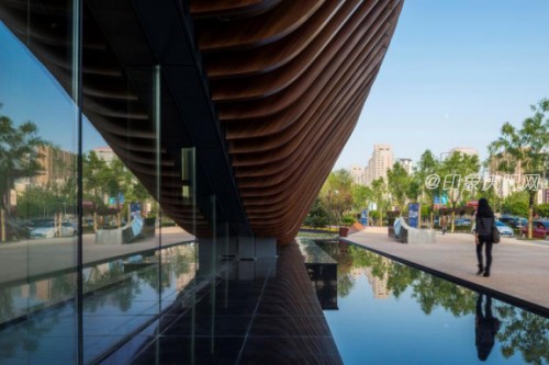 青年设计师梁昕夏Victor