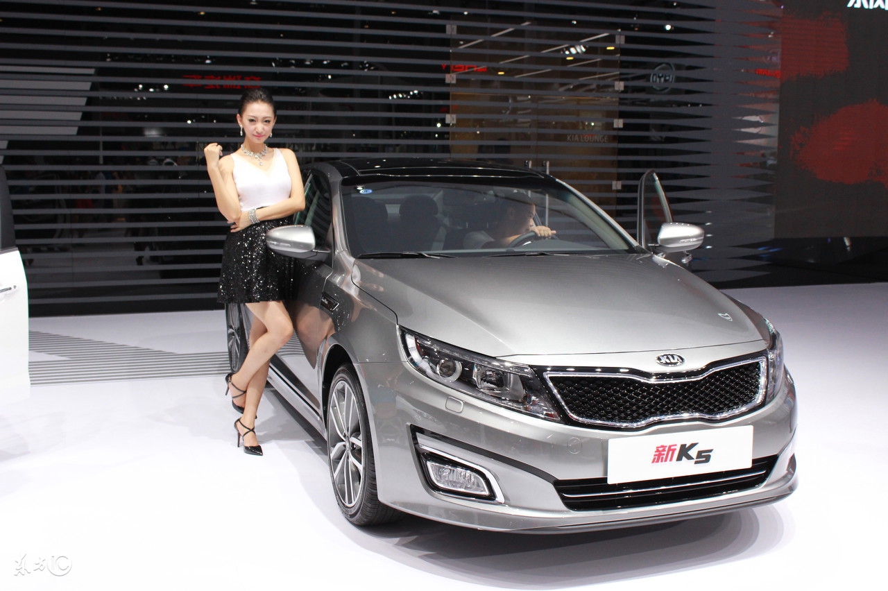 起亚k5和起亚k5凯酷是一辆车吗,17款起亚k5和16款起亚k5底盘区别