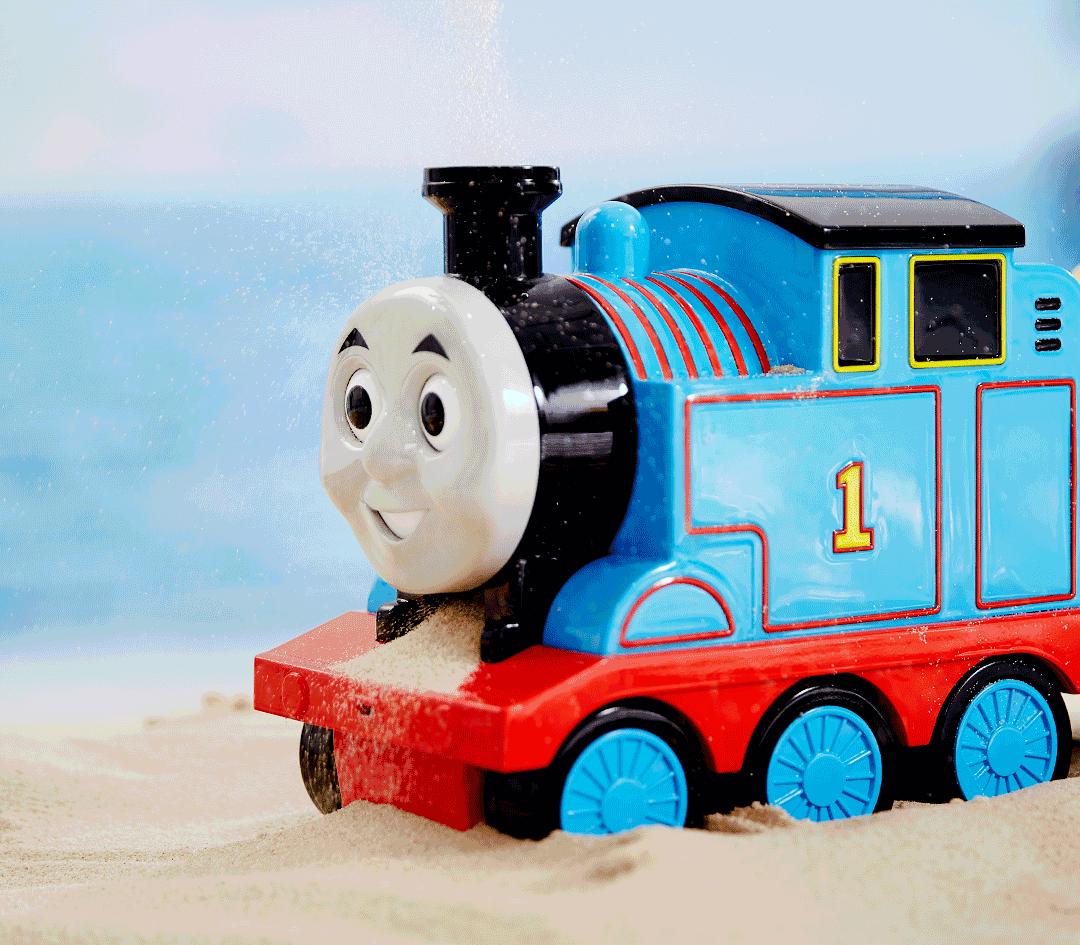 每个人的童年都有一趟奇妙的旅行,最古老的托马斯小火车