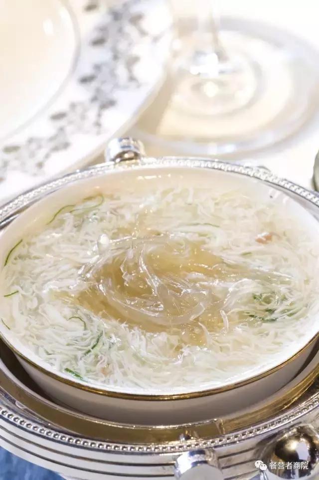 夜泊“御庭”,花1000美金看六朝风景