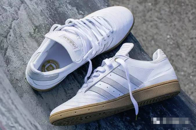 2022最潮运动鞋,2022学生新鞋推荐运动鞋