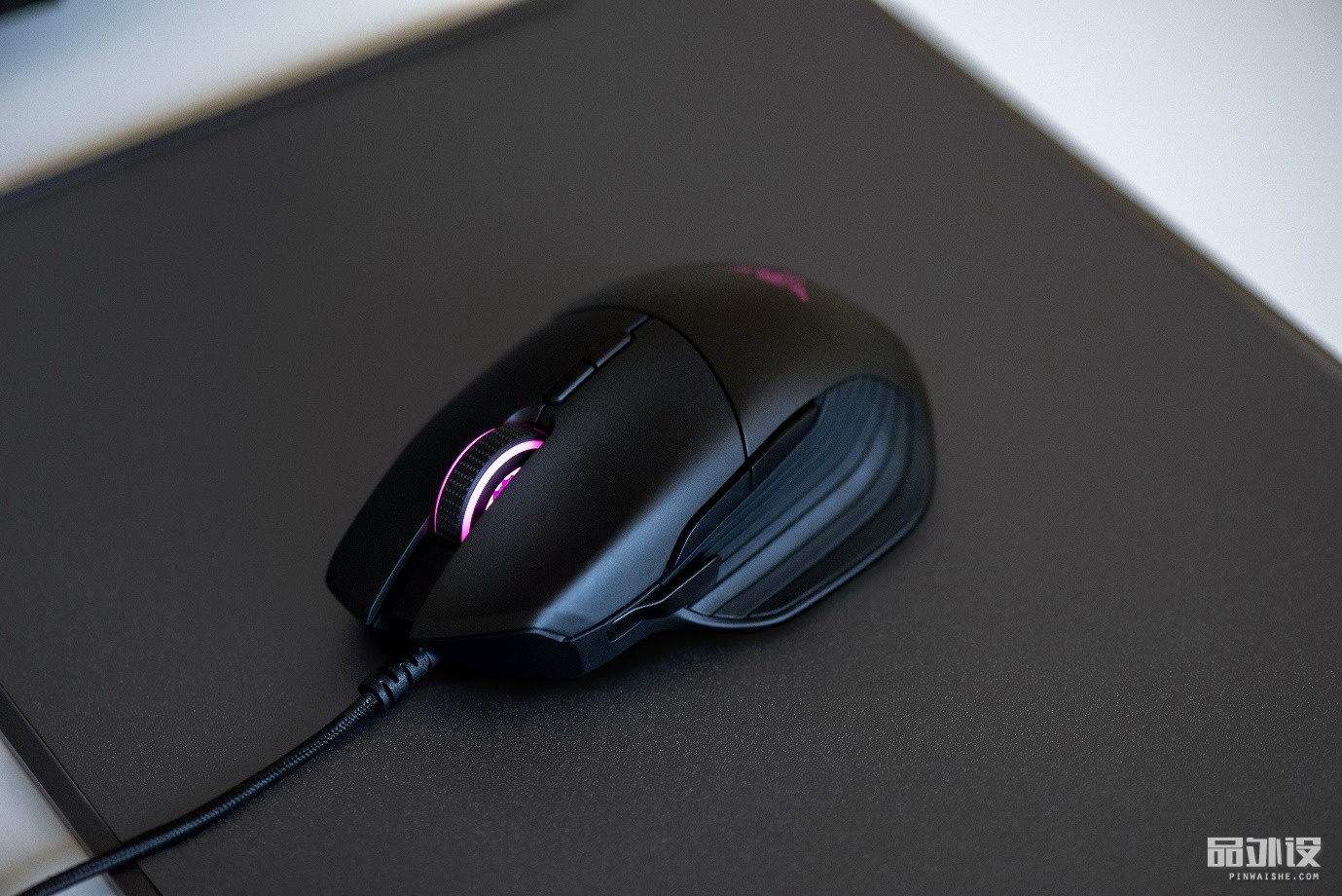 razer巴塞利斯蛇标准版鼠标,razer发布雷蛇毒蝰电竞鼠标