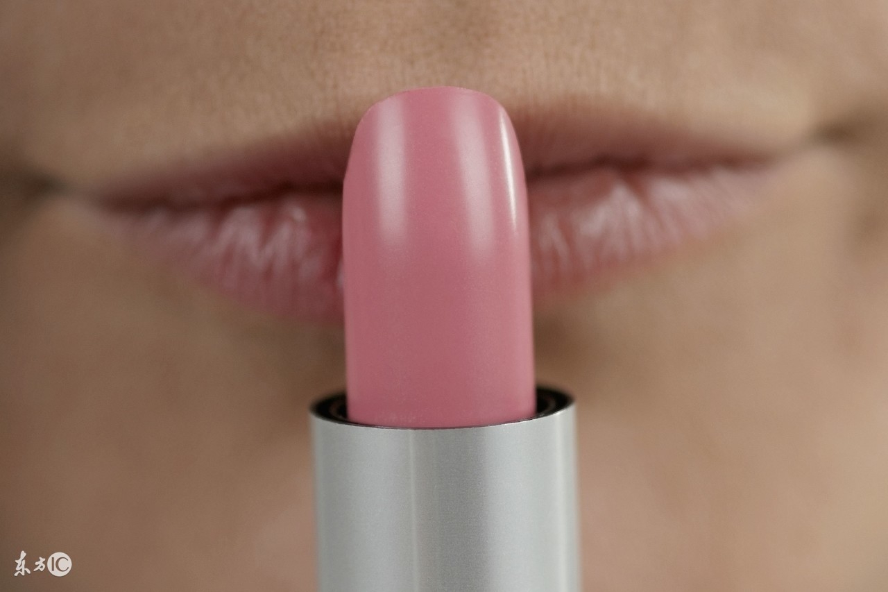 孕妇可以化妆用香水吗,孕妇能化妆吗对孩子有没有影响