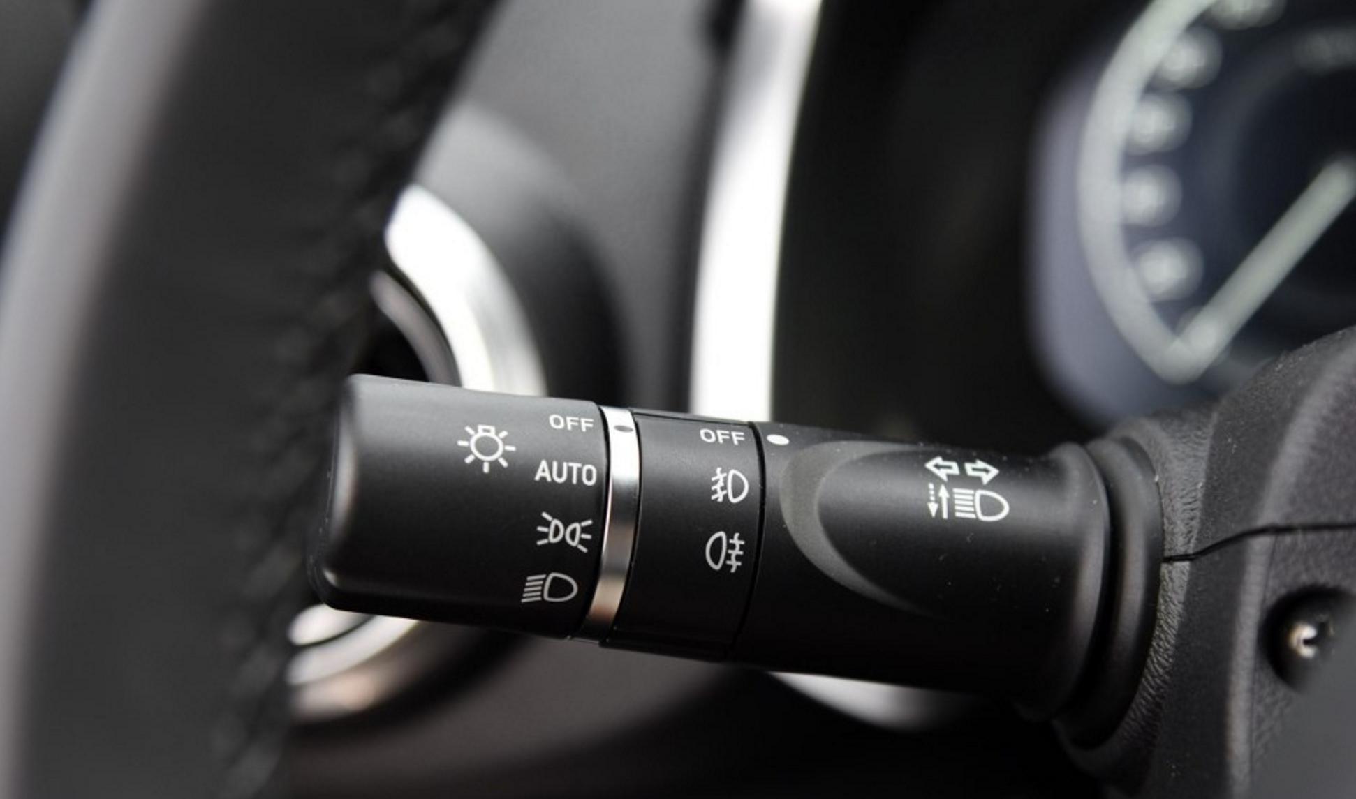 长城vv5车内功能介绍,长城vv5流媒体后视镜正确安装位置