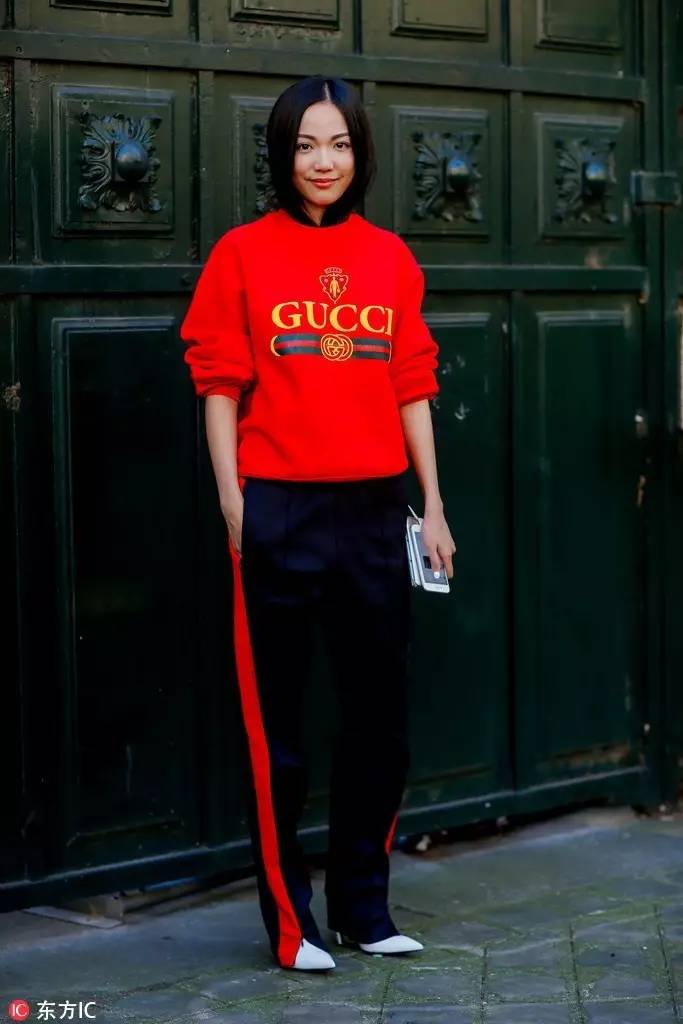 卫衣不好看怎么搭配,卫衣不好看搭配什么裤子