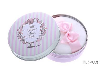 不上粉底伪素颜妆教程,不用卸妆的伪素颜妆