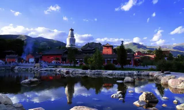 四大佛教名山象征着什么,四大佛教名山哪个面积大