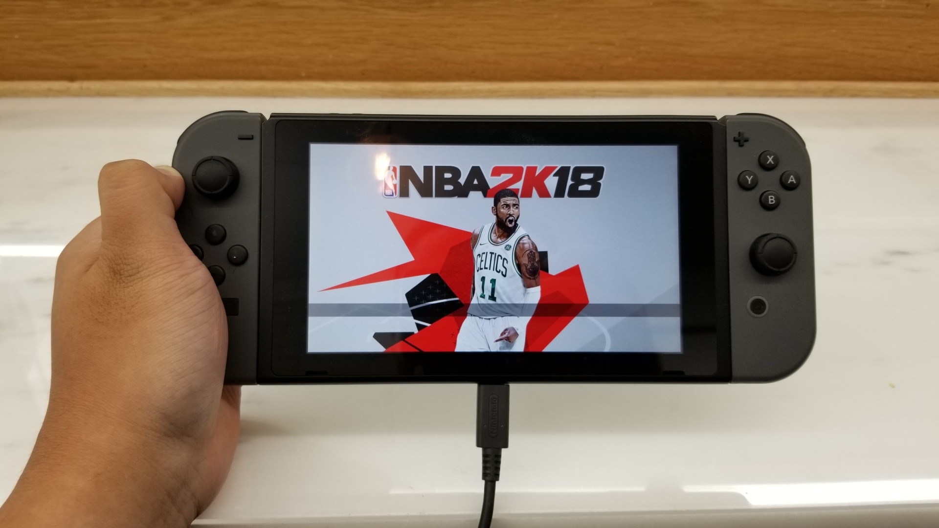 欧文终换球服NBA2K18社区体验还有NS版《辐射4》