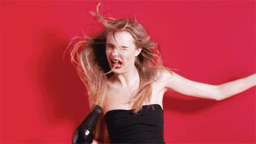 染发漂发之后怎么保护头皮,染发伤了头皮要擦什么药