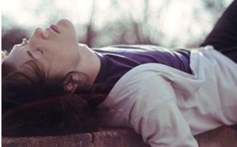 抑郁症需不需要重视,抑郁症并不难治