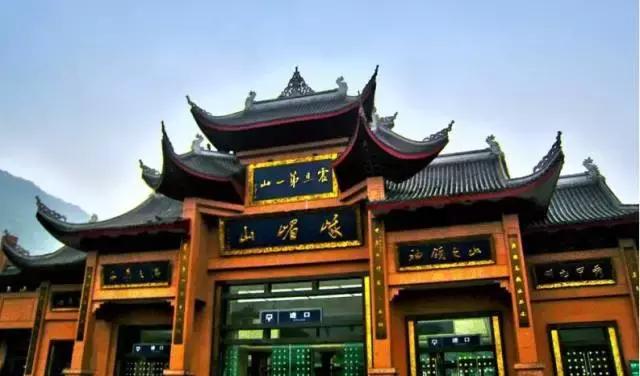 四大佛教名山象征着什么,四大佛教名山哪个面积大