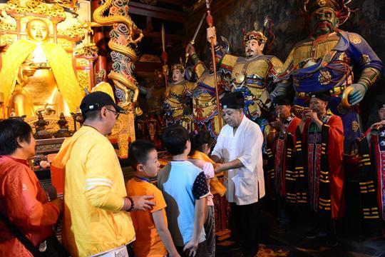 黄河岸边的久久护佑——白云山