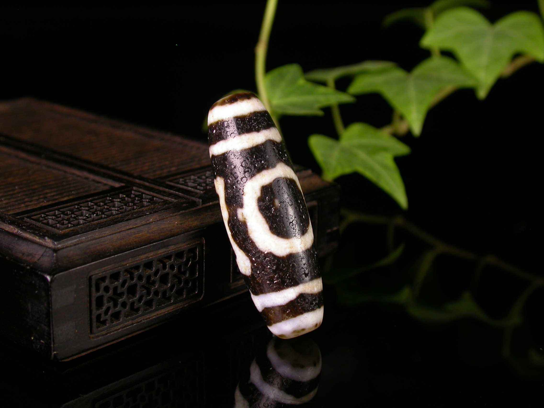 为什么古代全世界痴迷黄金,为什么古今都喜欢玉器