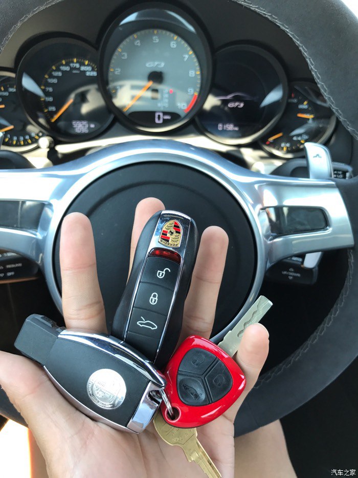 保时捷911gt3跑赛道,保时捷911GT3赛道