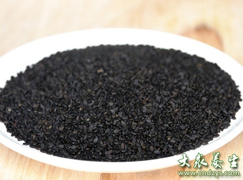 女人滋阴补血的10种食物,女人最靠谱的六种补血食疗方法