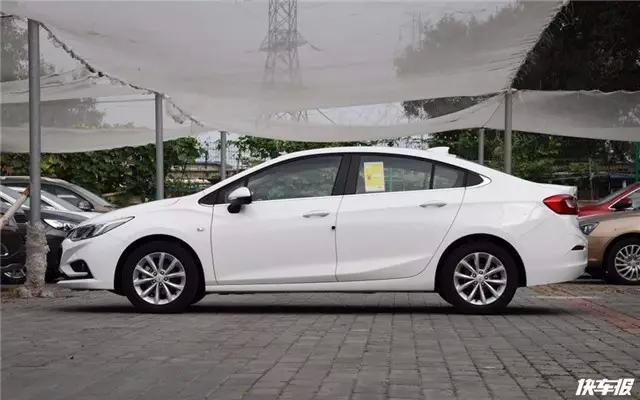 雪佛兰新款科鲁兹和科沃兹,16年新款雪佛兰科鲁兹1.5手动配置