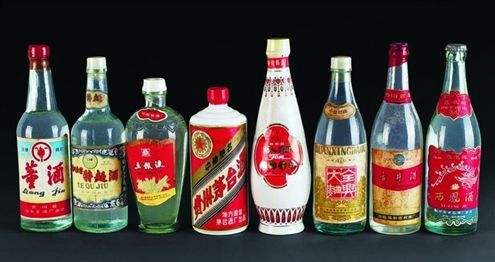 你想成为酒桌上的一流白酒专家吗？赶快记下这14个白酒小知识吧