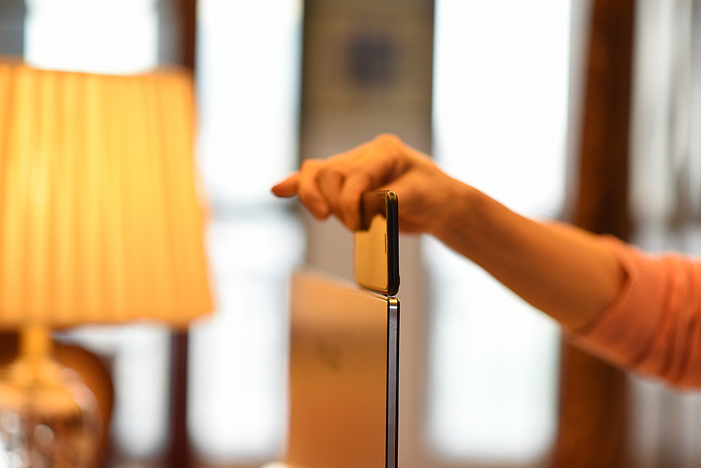 薄如刀锋，台电T24AIR一体机电脑为何敢以“空气”自居？