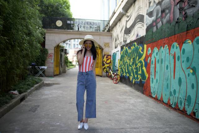 旱鸭子也可以花样秀泳衣，个个都是美人鱼