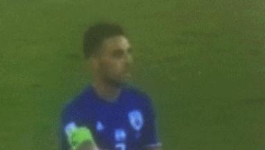 中超又躺枪！两外援怒怼球迷被指耍大牌：滚回低水平联赛赚钱吧！