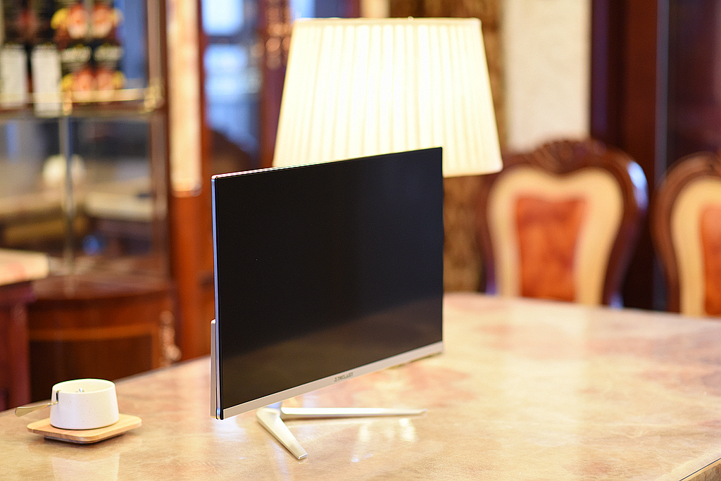 薄如刀锋，台电T24AIR一体机电脑为何敢以“空气”自居？