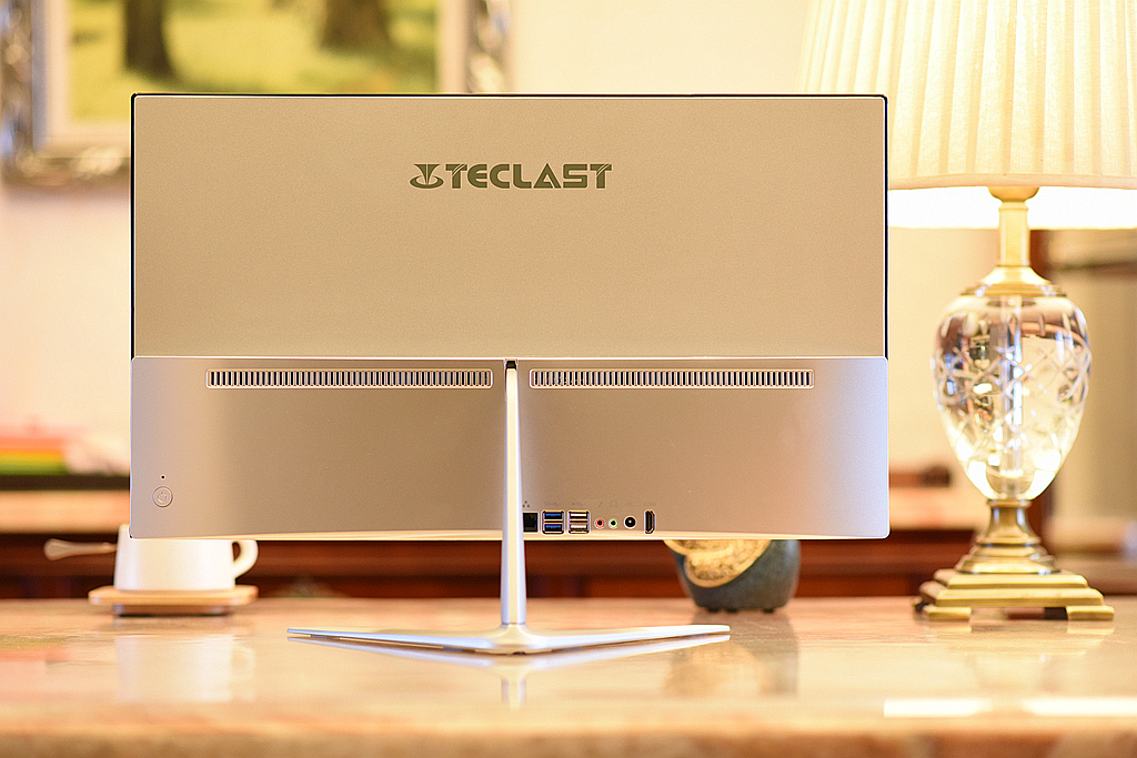 薄如刀锋，台电T24AIR一体机电脑为何敢以“空气”自居？