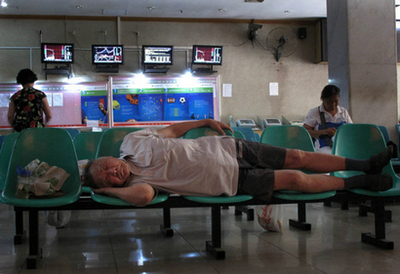 炒股总是每天都想交易,炒股一直亏找不到好方法