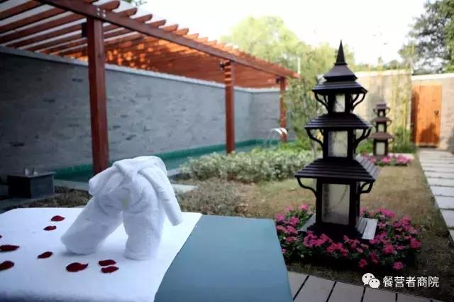 夜泊“御庭”,花1000美金看六朝风景