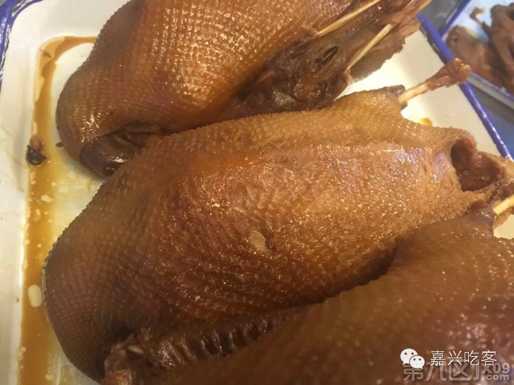 坊间味|驱车数十公里，就为了这一口魂牵梦萦的酱鸭