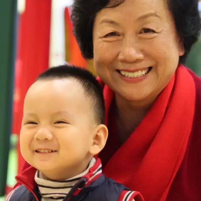 知心姐姐卢勤谈早恋,卢勤儿子早恋的正确引导方法